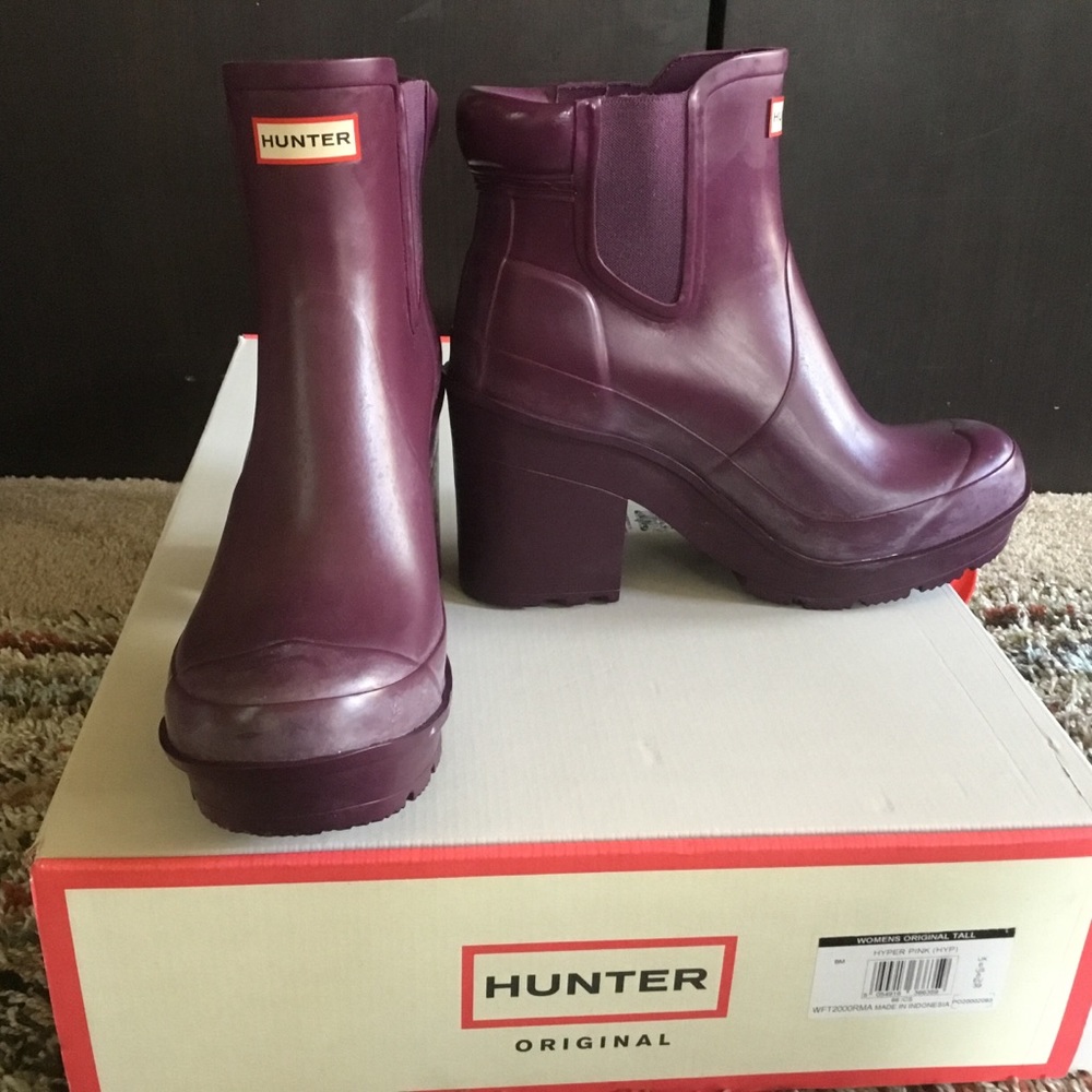 *SOLD💋Hunter Boots Burgundy Block Heel Limited - Picture 3 of 8